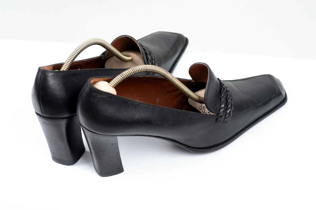 BALLY 黒 フラットシューズ 39 EU / 9 US Bally Brogue lace-up Shoes | Black | FARFETCH