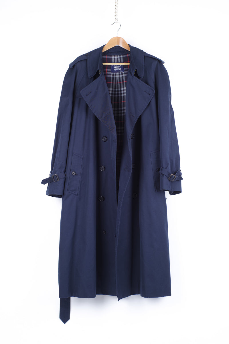 Navy burberry shop mac