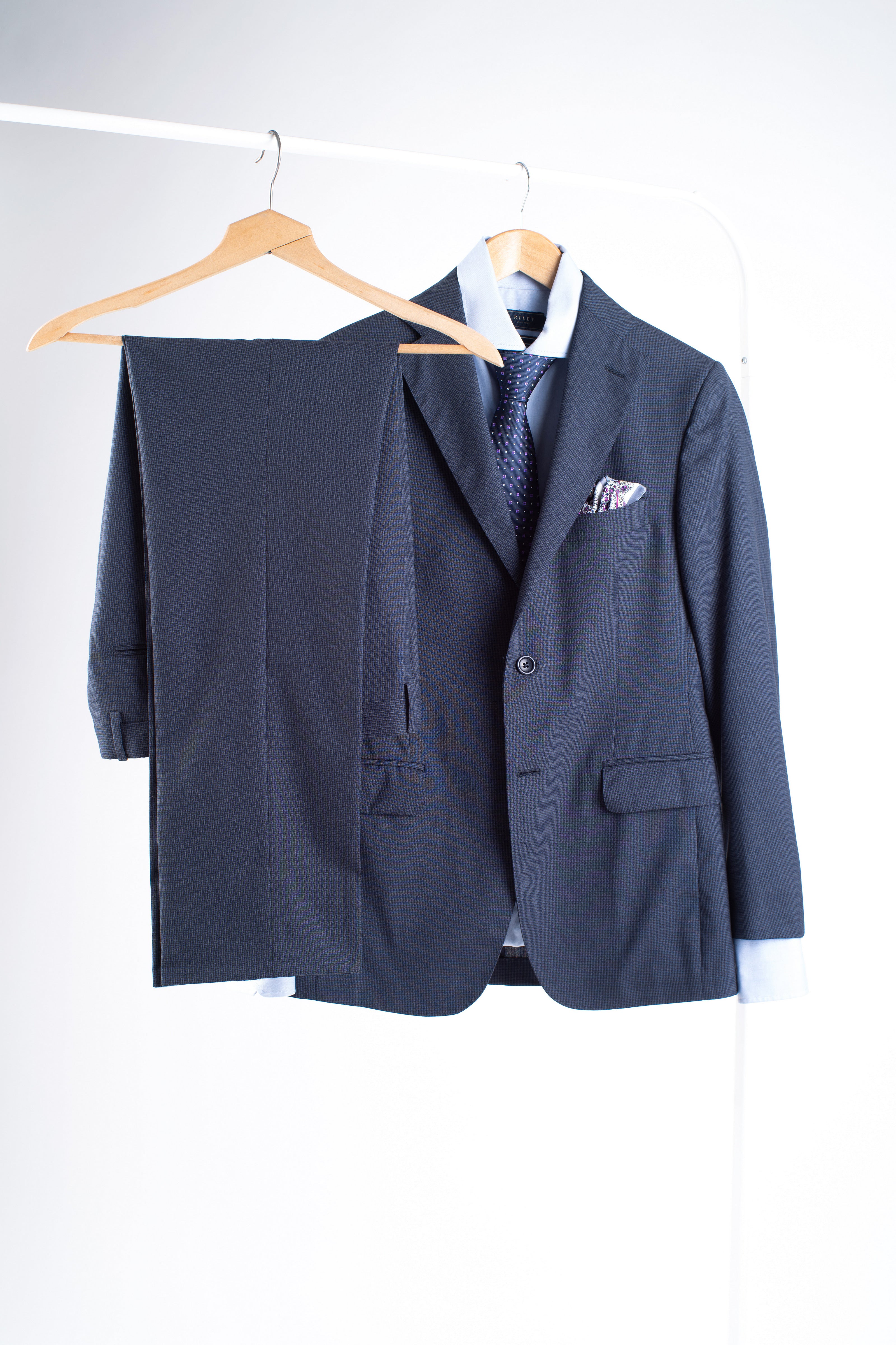 Boggi Summer Lightweight Blue 2 Pieces Suit, US 34R, EU 44R