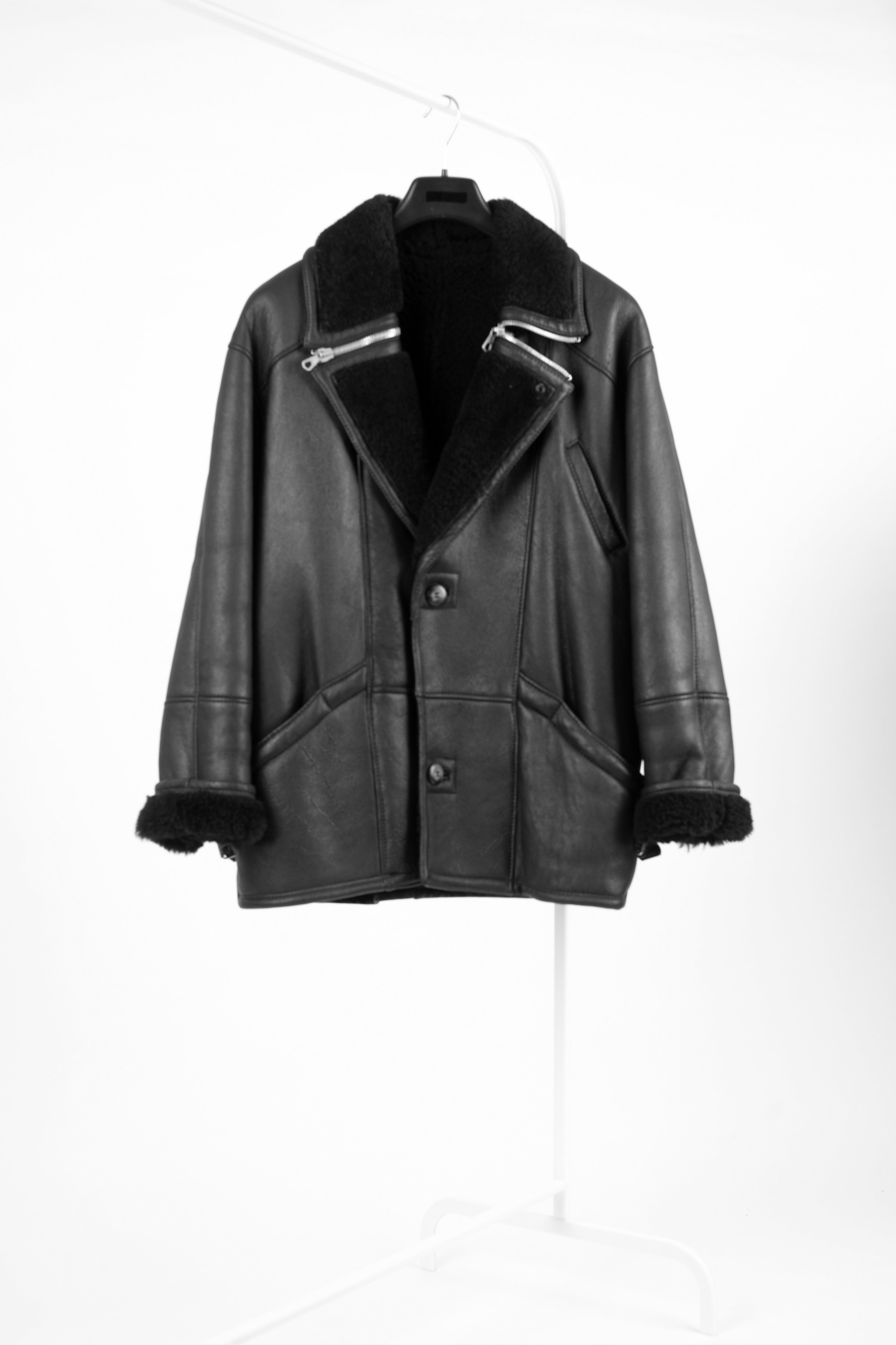 Black Motorcycle Style Shearling Jacket With Zipper Detail, men's EU 50, US 40