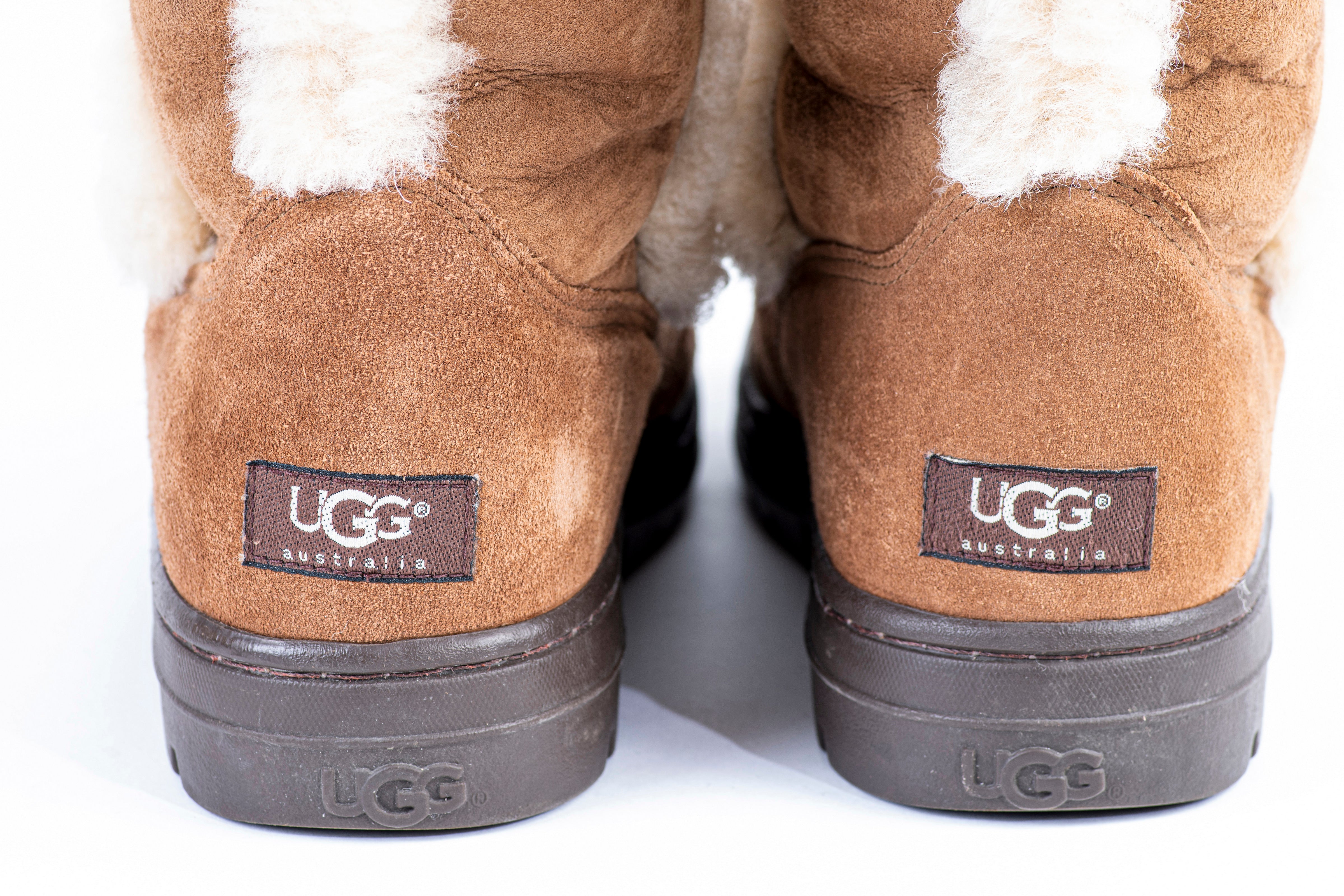 UGG Australia Women's Sundance II Sheepskin Boots, SIZE USA 10
