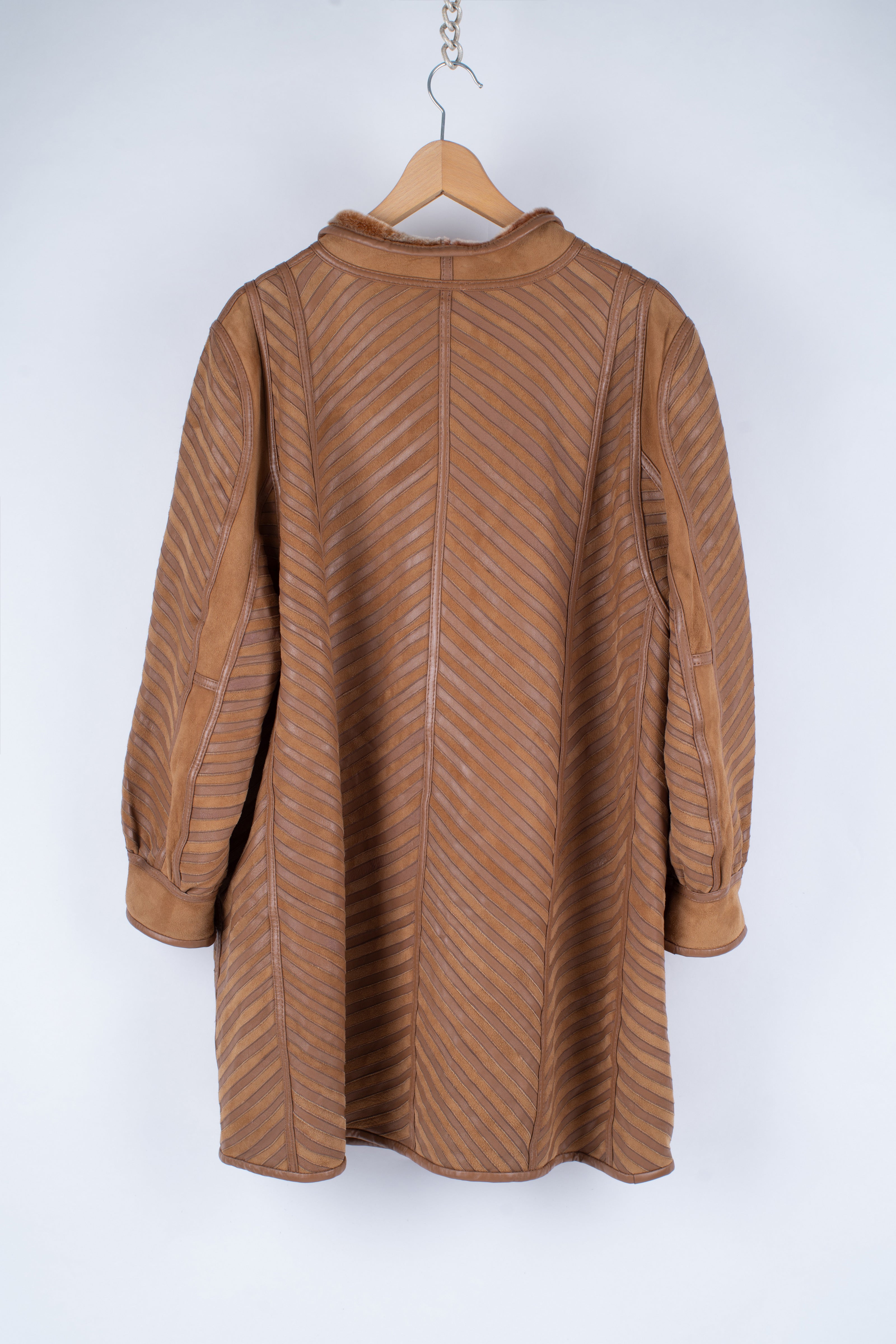 Woman's Camel Brown Soft & Lightweight Lambskin Shearling Coat, XL