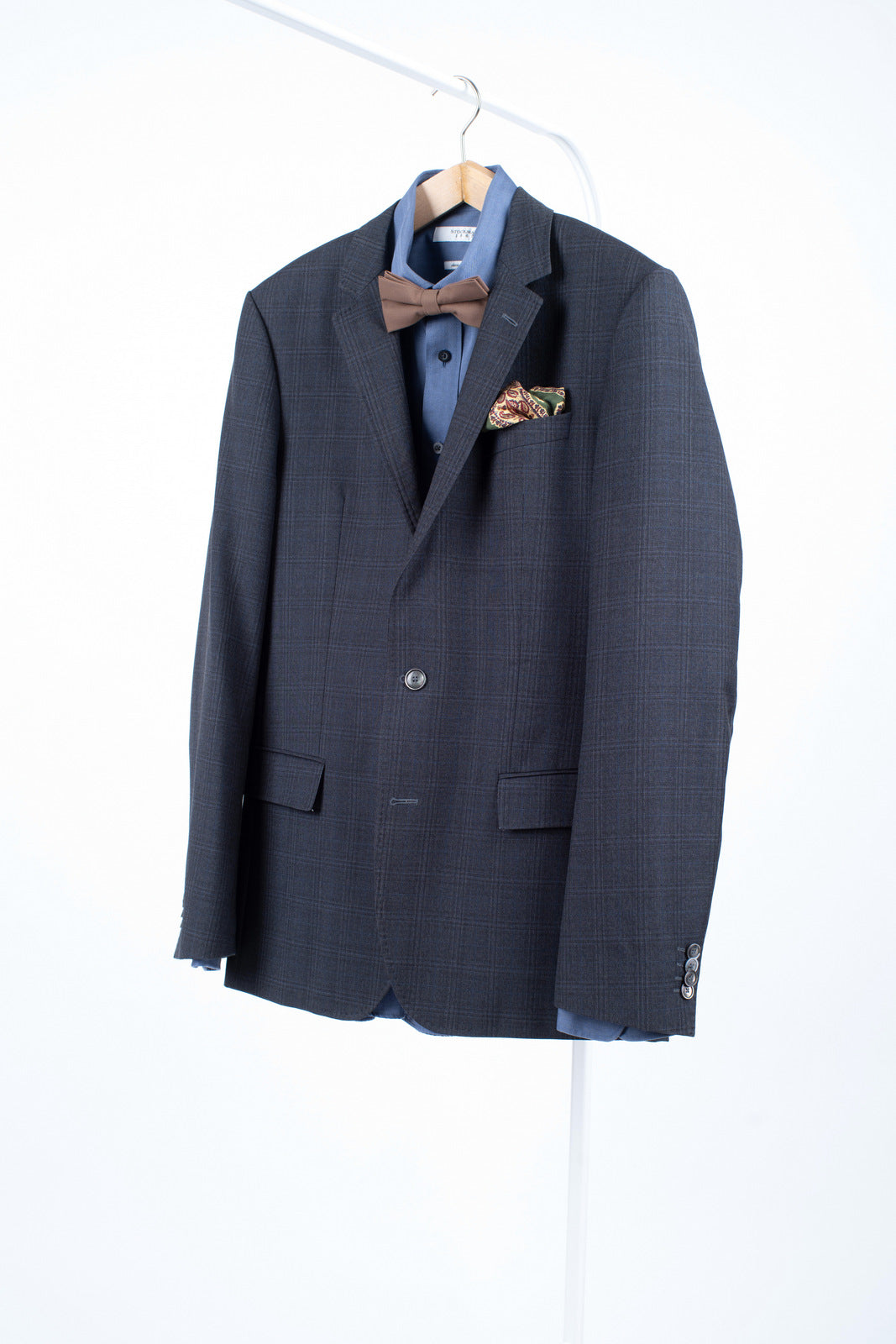 Hugo Boss Gray Plaid Wool Blazer Jacket With Shell Buttons, US 40L, EU 98