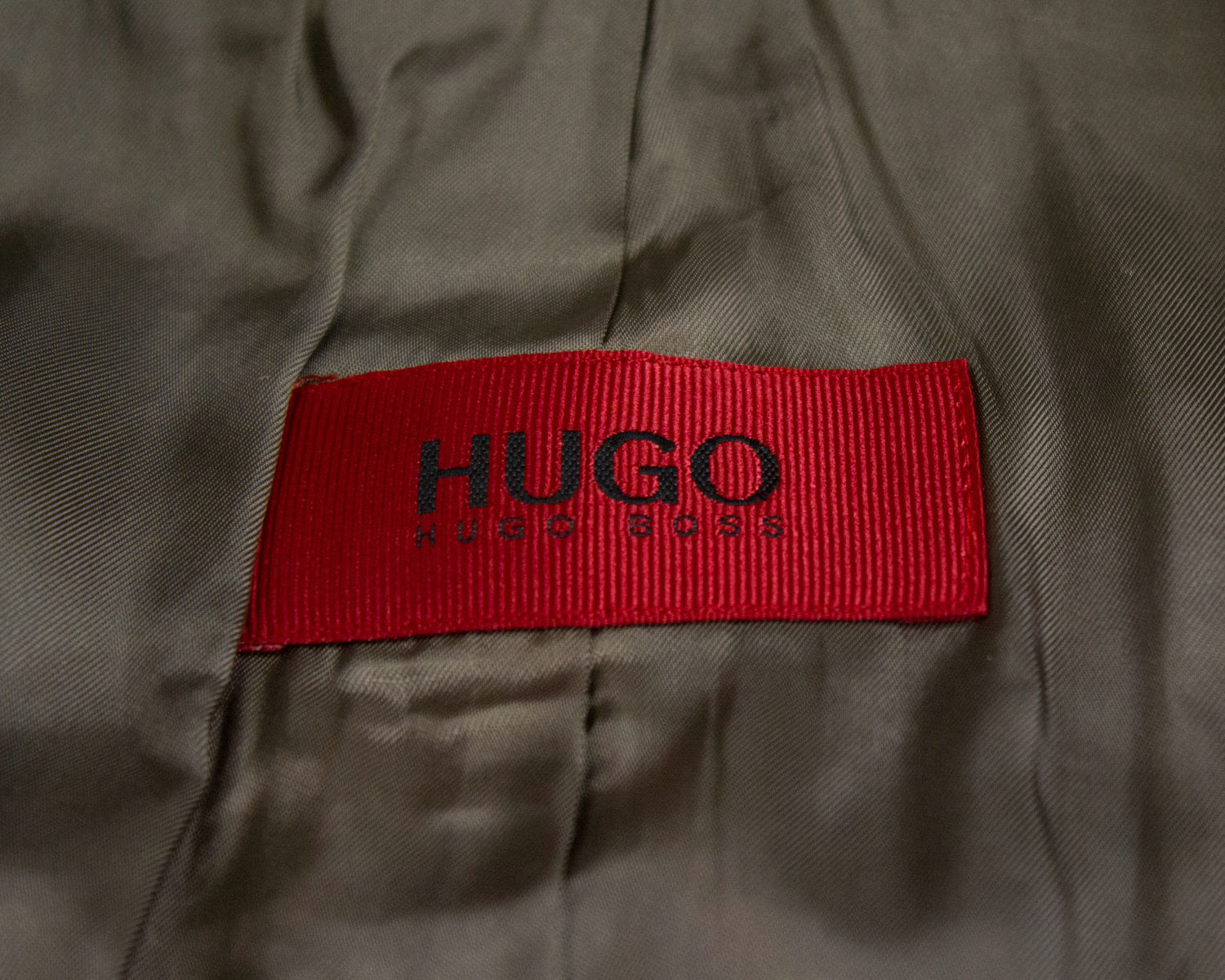 HUGO BOSS Red Label Silk Wool Blazer, US,UK 42L/ EU 102 - secondfirst