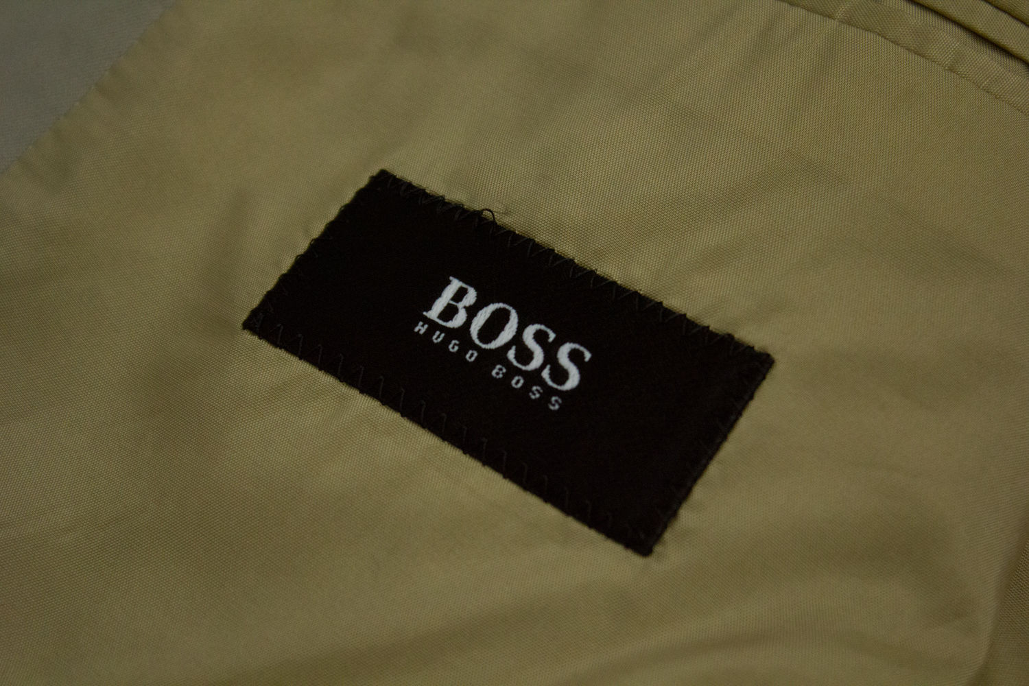 HUGO BOSS Super 100's Wool 3 Button Blazer, 44R US/54 EUR - secondfirst