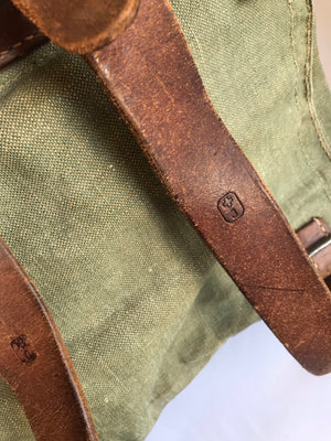 Vintage Canvas Swiss Military Rucksack 1946 – SecondFirst Vintage Canvas Swiss Military Rucksack 1946 – SecondFirst