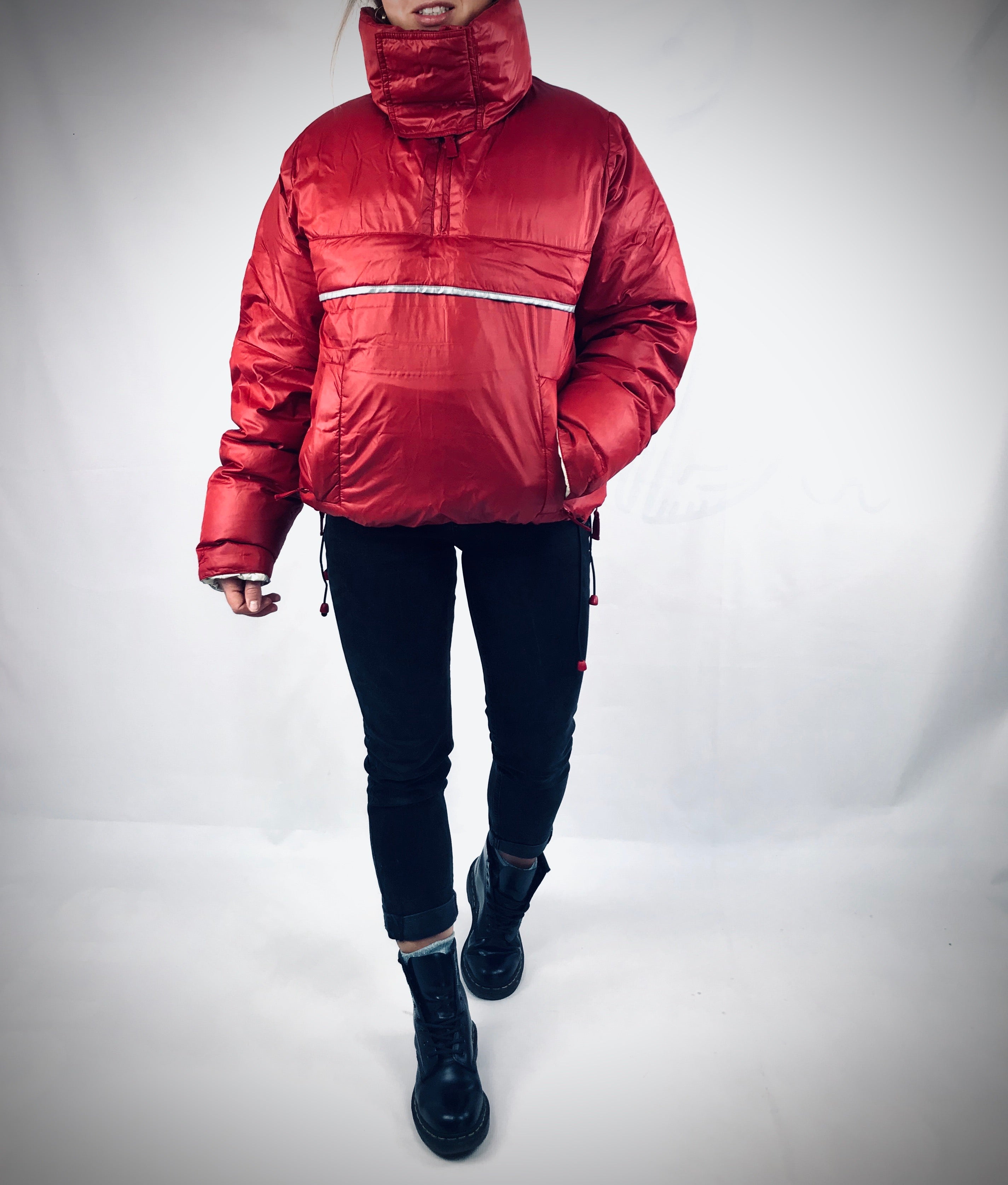 Cropped Sporty Puffer Down Pull Over Red Jacket SIZE L