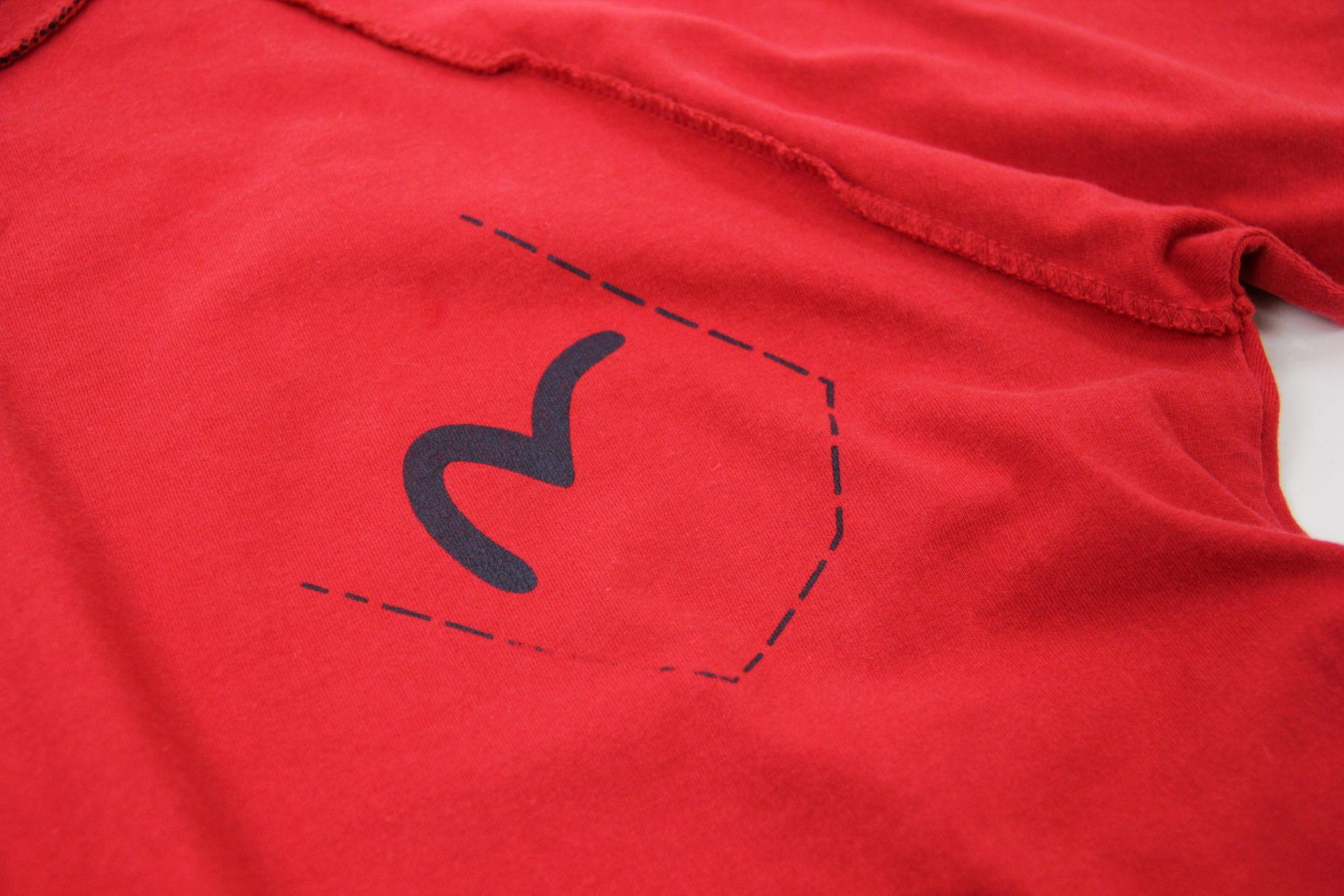 Evisu Vintage Red T-shirt, Size M