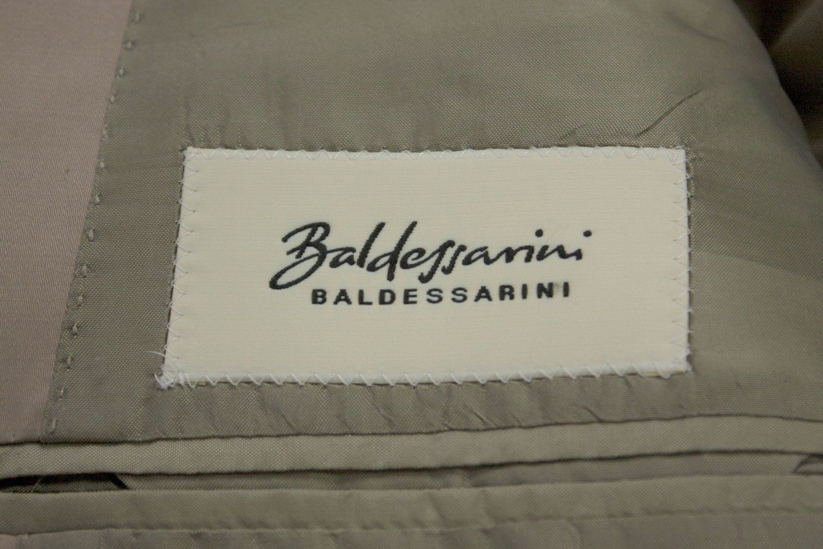 BALDESSARINI Beautiful Egyptian Cotton Blazer, SIZE US 40R, EU 50